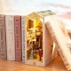 Miniatura Armable TGB02: Sunshine Town  DIY Book Nook Shelf Insert Kit