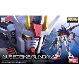 Bandai: Gundam - RG 1/144 Aile Strike Gundam Model Kit